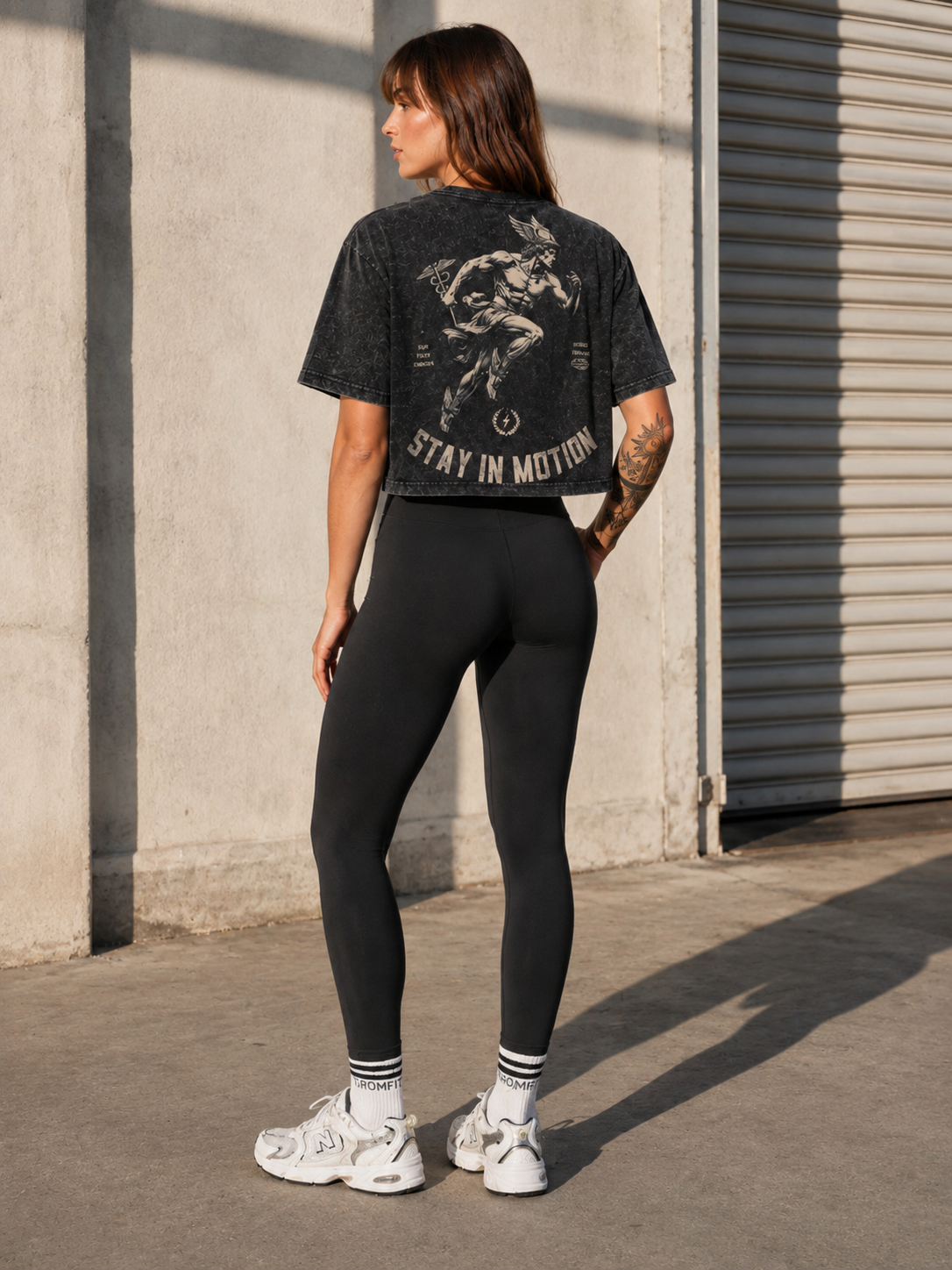 Tee-shirt MOMENTUM - Hermès le messager des dieux